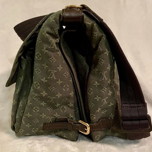 🚫SOLD🚫Authentic Louis Vuitton Sac Maman Bag and Changing Pad - Picture 6 of 16